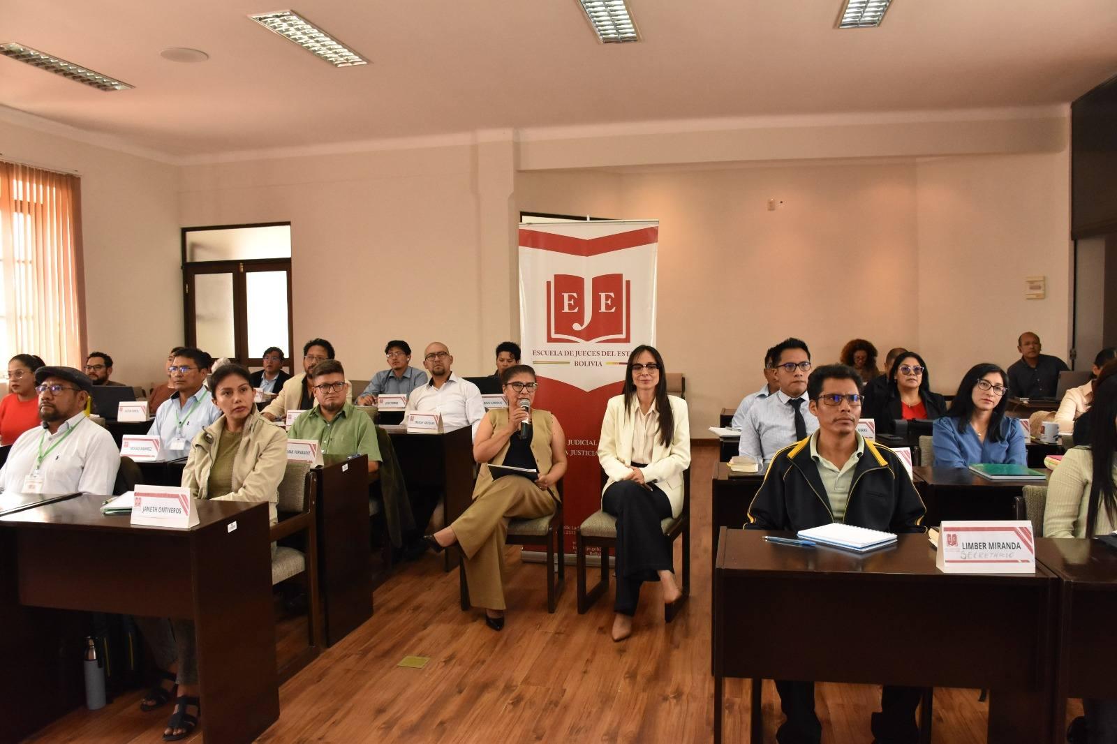 EJE REALIZA CONFERENCIA SOBRE ESTÁNDARES INTERNACIONALES EN CASOS DE VIOLENCIA SEXUAL