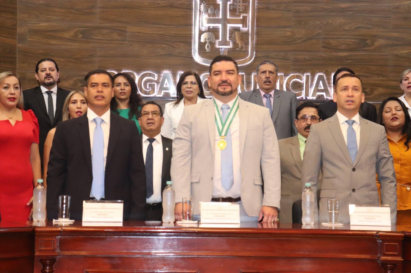 ESCUELA DE JUECES DEL ESTADO PARTICIPA EN LA INAUGURACIÓN DEL AÑO JUDICIAL EN SANTA CRUZ