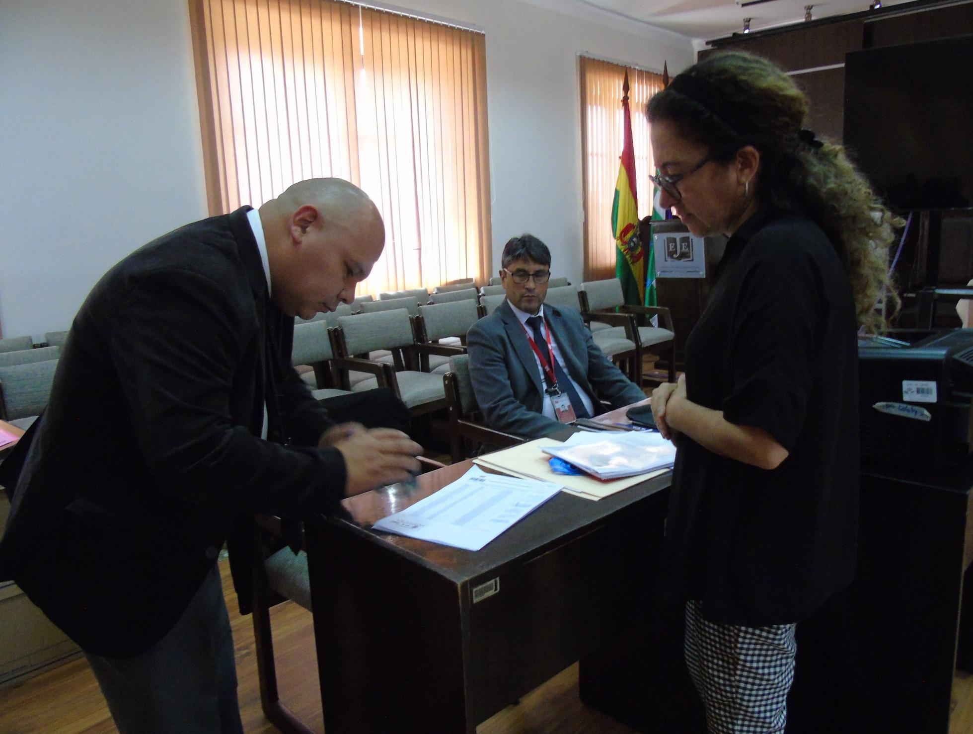 CONCLUYE TRABAJO EN LA FASE DE CALIFICACIÓN DE  MÉRITO DE POSTULANTES  AL CUARTO CURSO DE FORMACIÓN Y ESPECIALIZACIÓN JUDICIAL  EN ÁREA ORDINARIA DE LA EJE