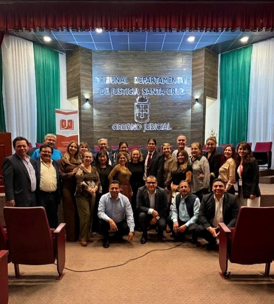 EJE FORTALECE LA EJECUCIÓN DE SENTENCIAS CON CIERRE PRESENCIAL DE CURSO ESPECIALIZADO EN SANTA CRUZ