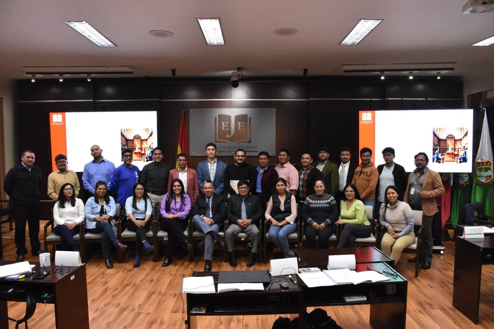 CUARTO CURSO DE FORMACIÓN Y ESPECIALIZACIÓN JUDICIAL FORTALECE SUS COMPETENCIAS EN JUSTICIA PENAL JUVENIL Y MEDIDAS SOCIOEDUCATIVAS
